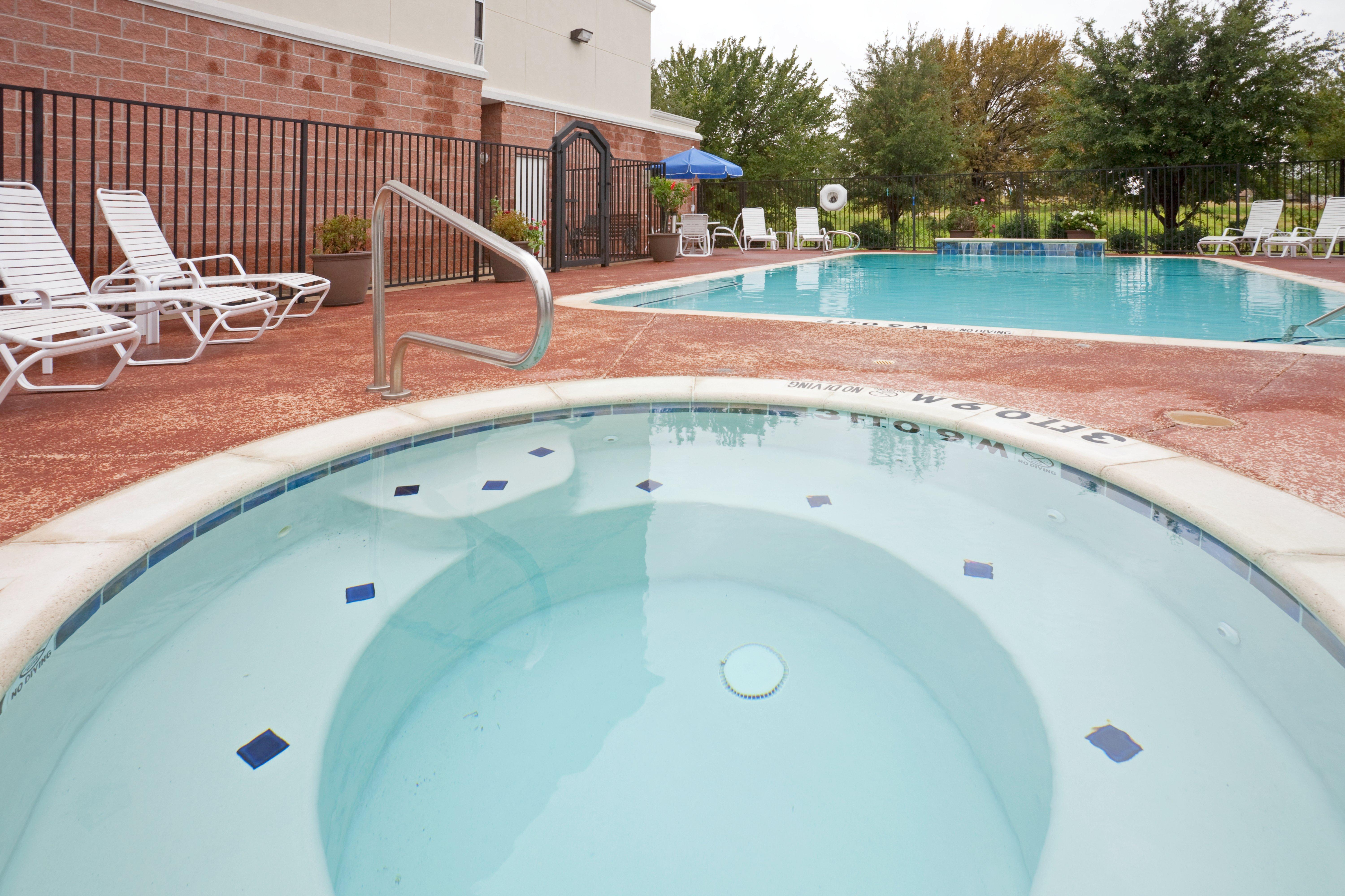 Holiday Inn Express Hotel & Suites Decatur, Tx By Ihg Dış mekan fotoğraf